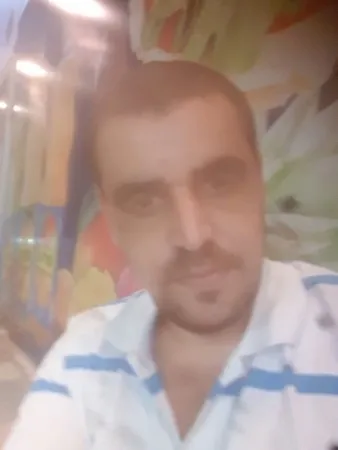 רוני פ