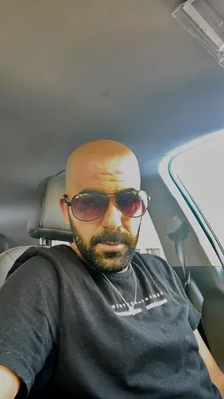 רוניייייי