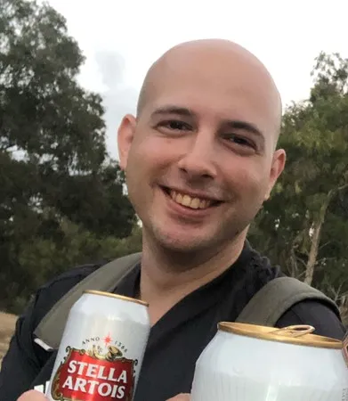 מיקי90