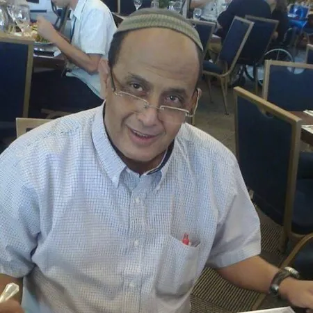מקק
