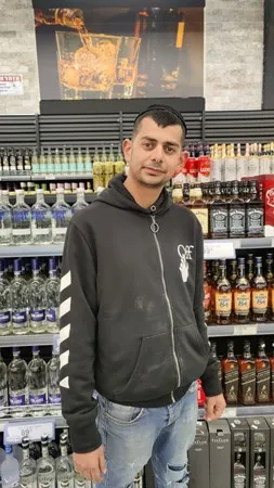 איצעק