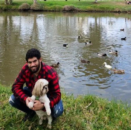 בן אדם לפני הכל