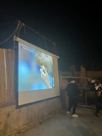לעגניייכג