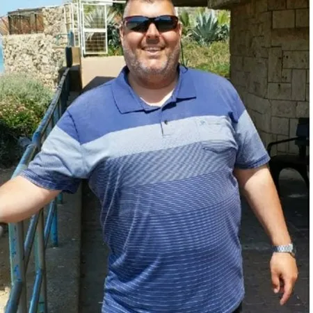 שלומי 25