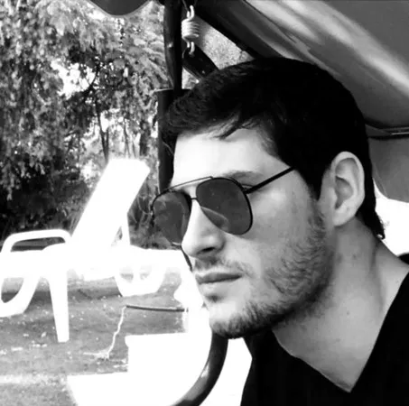 2423Lior