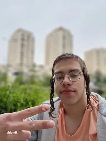 Shloimik