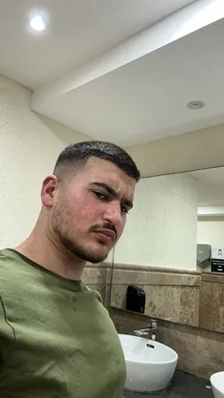 פוזין
