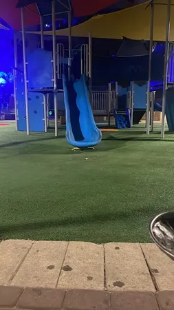 לבןש