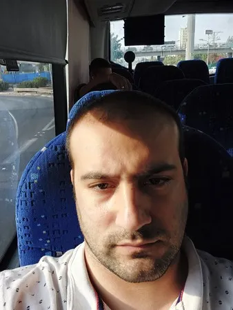 אדיר ז