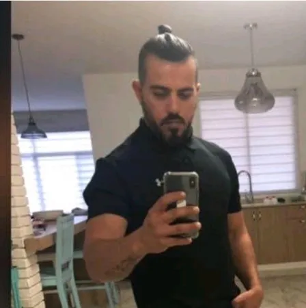 בחור אשש