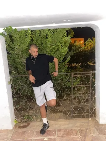 אבירן א