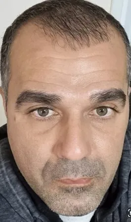 פשוט מיכאל