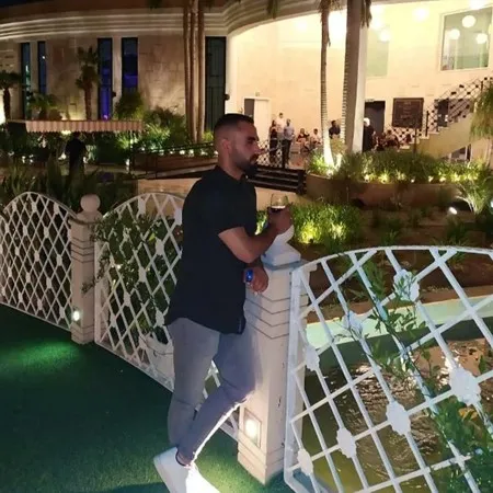 שלומי פלח
