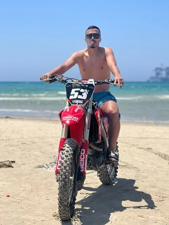 דור פרץ