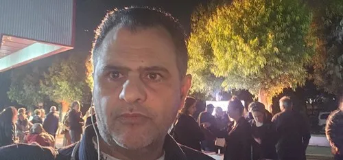 מת לחיות
