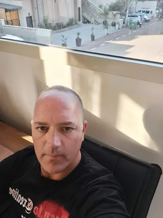 גבר של אישה אחת
