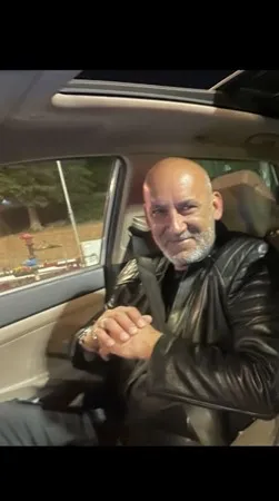 יוסי.m