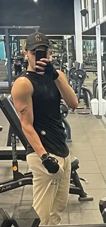 MAXM21