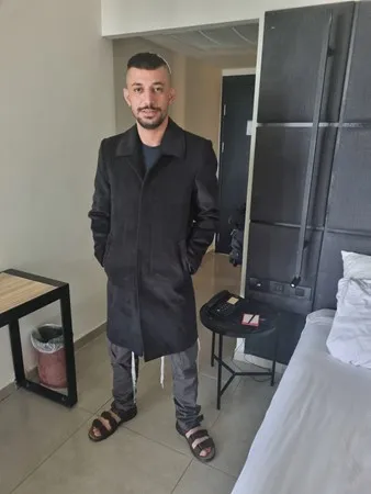 נריהjjj